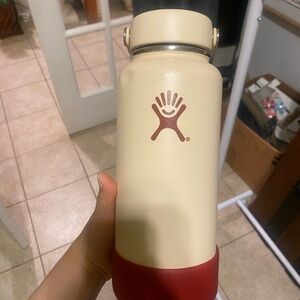 Hydro Flask Joshua Tree Water Bottle
